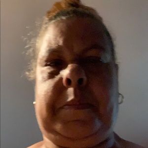 Meet your Posher, Helen